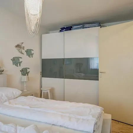 Apartment Regina - Juliana Aan Zee *